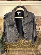 Load image into Gallery viewer, Distressed Black Jean Jacket
