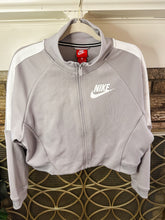 Load image into Gallery viewer, Cropped Nike jacket
