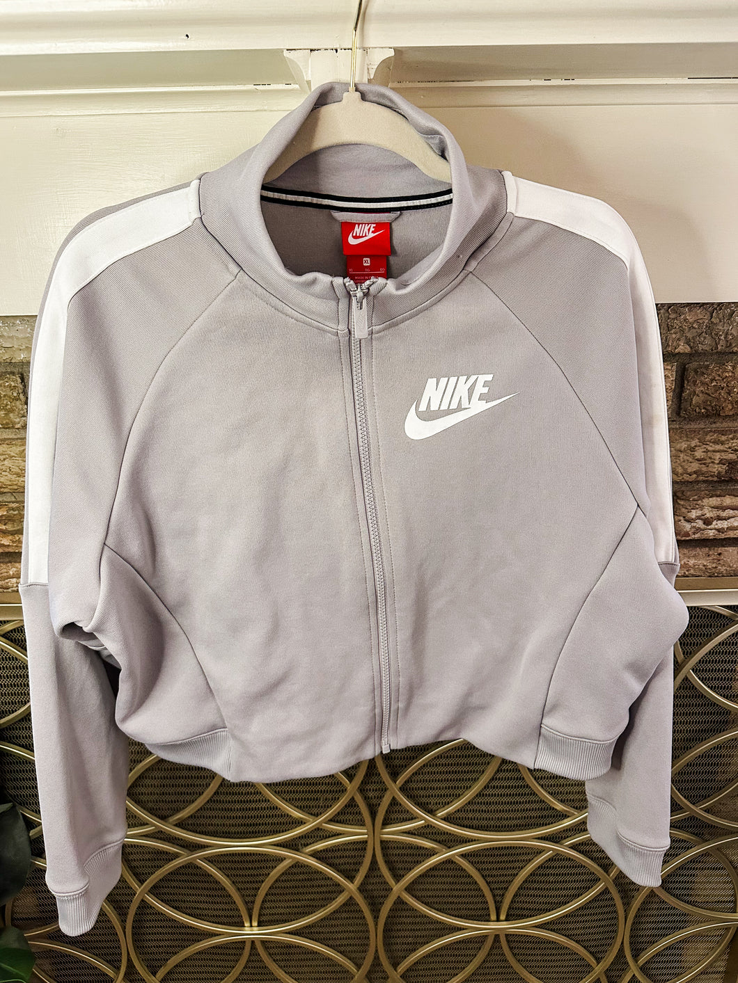 Cropped Nike jacket