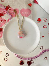 Load image into Gallery viewer, Heart Necklace
