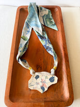 Load image into Gallery viewer, NECKLACE 3
