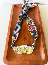 Load image into Gallery viewer, NECKLACE 7
