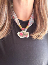 Load image into Gallery viewer, NECKLACE 9
