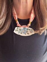 Load image into Gallery viewer, NECKLACE 12
