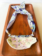 Load image into Gallery viewer, NECKLACE 19
