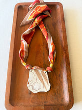 Load image into Gallery viewer, NECKLACE 24
