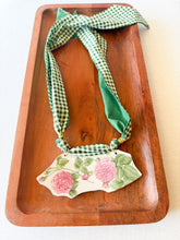 Load image into Gallery viewer, NECKLACE 41
