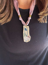 Load image into Gallery viewer, NECKLACE 49
