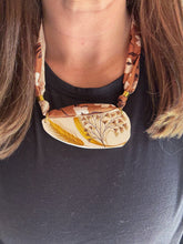 Load image into Gallery viewer, NECKLACE 50
