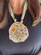 Load image into Gallery viewer, NECKLACE 52
