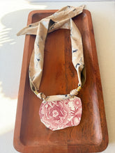 Load image into Gallery viewer, NECKLACE 55
