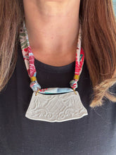 Load image into Gallery viewer, NECKLACE 68
