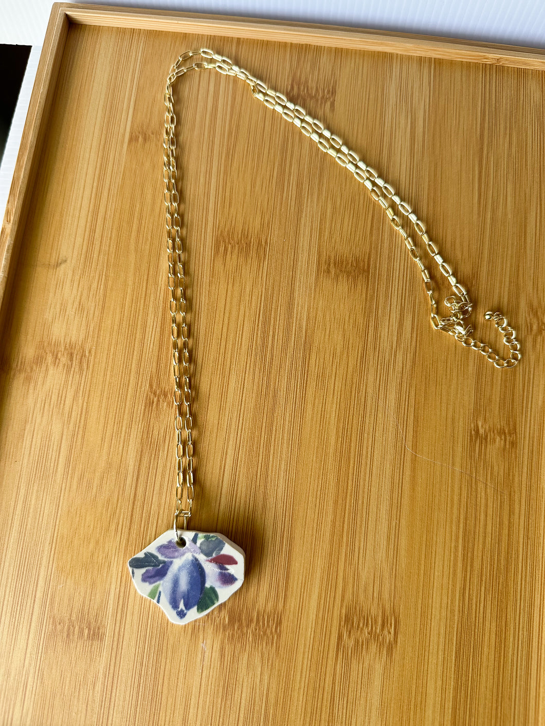 Purple Flower Plate Piece with a Long Link Chain